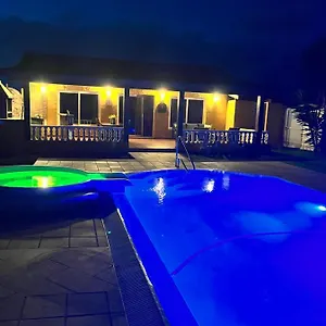 https://vistamalpei.in-canary-islands.com